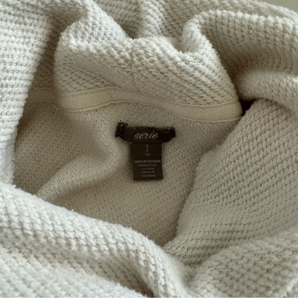 Aerie white turtleneck sweater - Picture 6 of 9